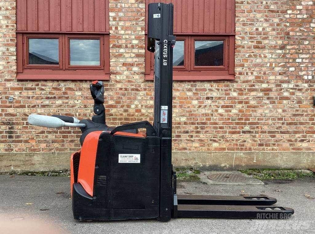 BT SPE 120 L Transpallet uomo a terra