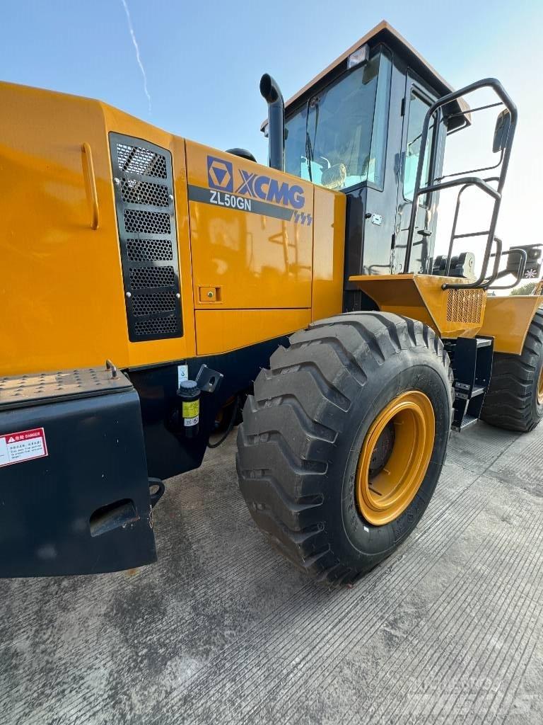 XCMG ZL 50 GN Pale gommate