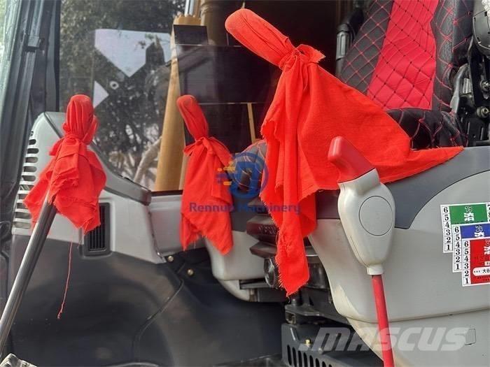 Komatsu PC 160 LC-7 Escavatori cingolati