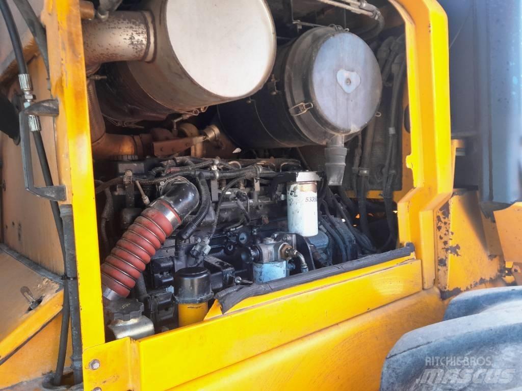JCB 434S Pale gommate