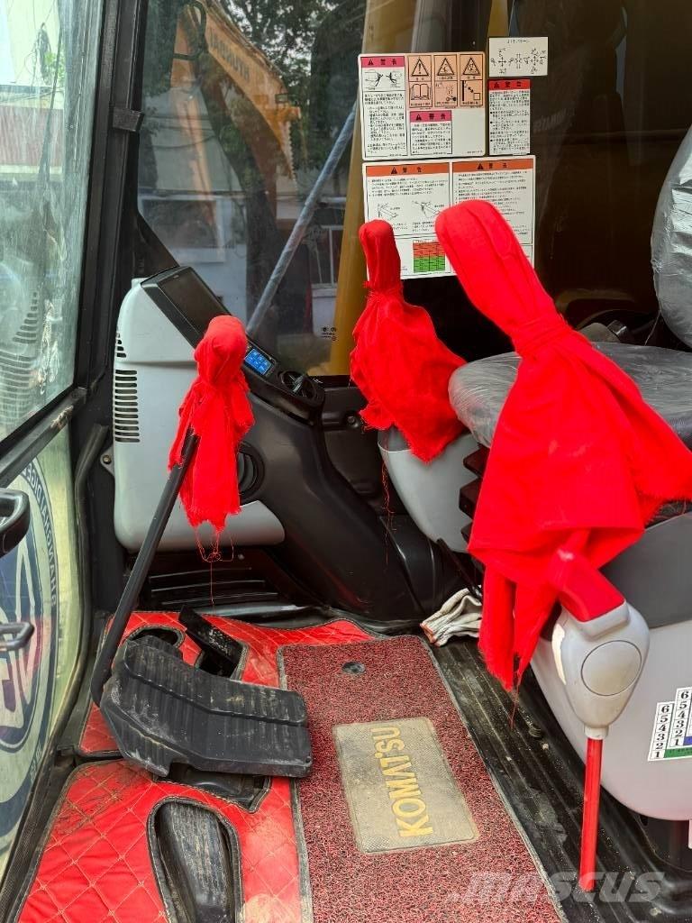 Komatsu PC 200-8 Escavatori medi 7t - 12t