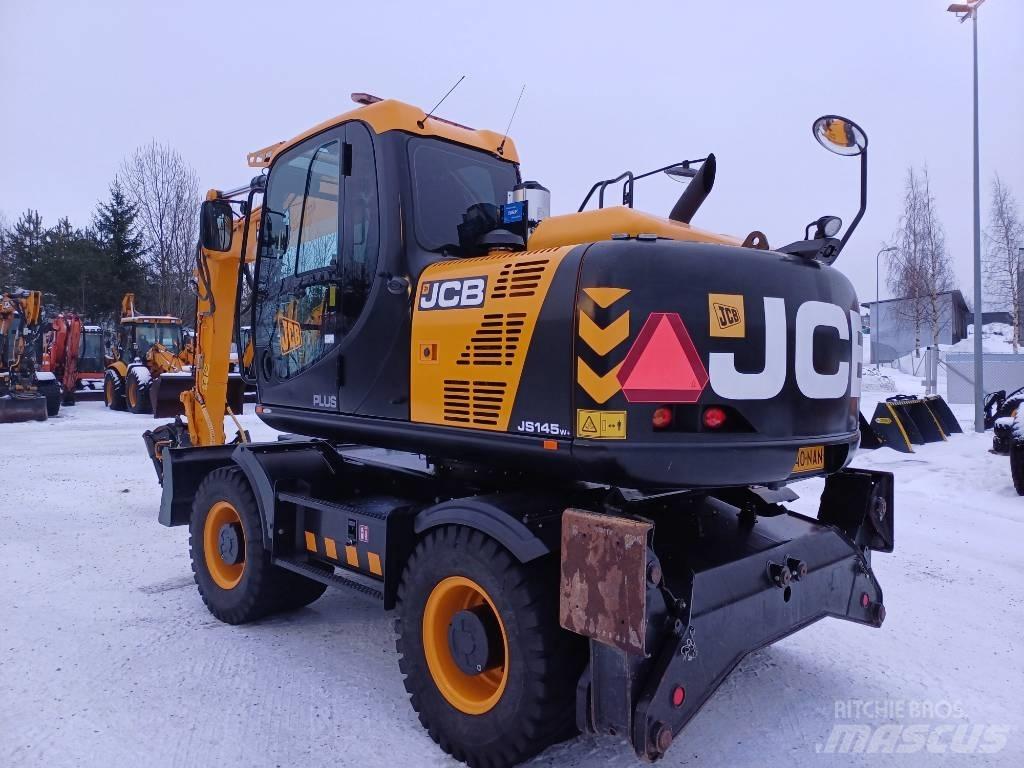 JCB JS 145 W Escavatori gommati