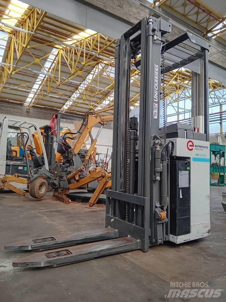 UniCarriers AJN 160 Carelli stoccatori  automatici-usati