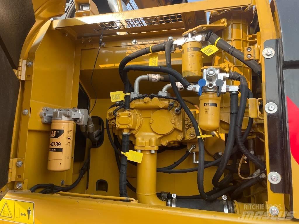 CAT 329 D Escavatori cingolati