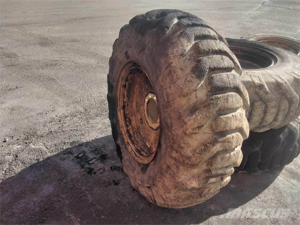 Nokian Els 17,5x25 Pneumatici, ruote e cerchioni