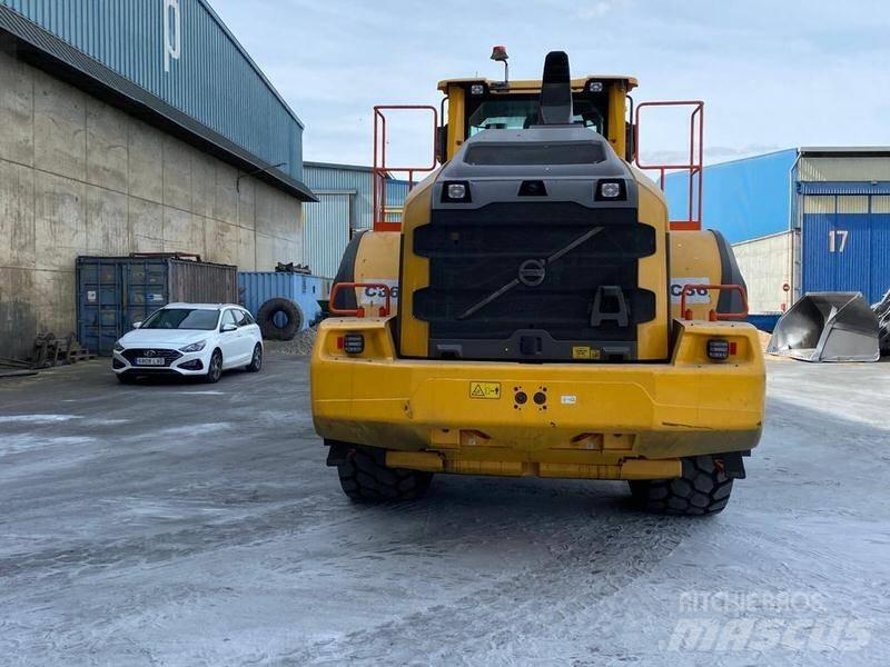 Volvo L 180 H-Ref.20 Pale gommate