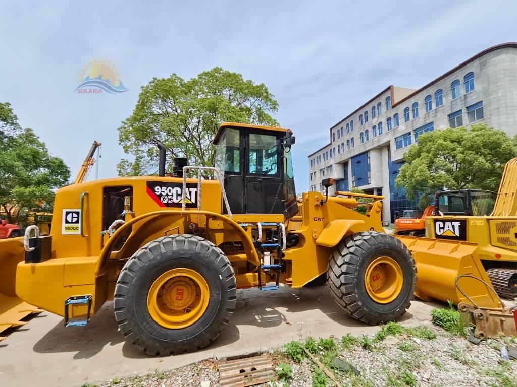 CAT 950GC Pale gommate