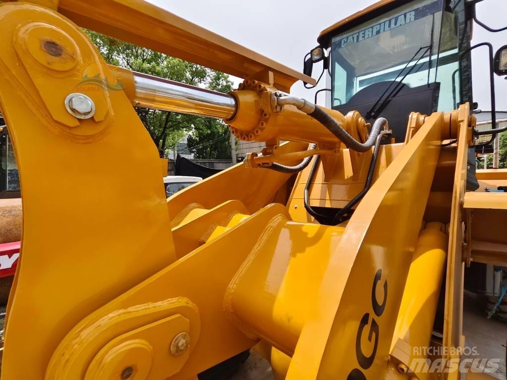 CAT 950GC Pale gommate