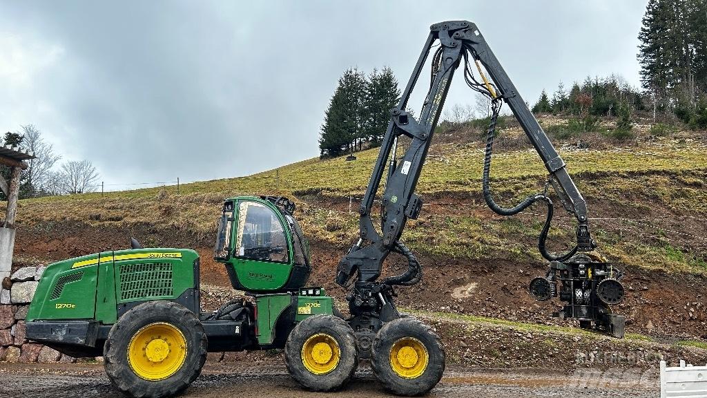 John Deere 1270 E Abbattitrici, Disboscatrici