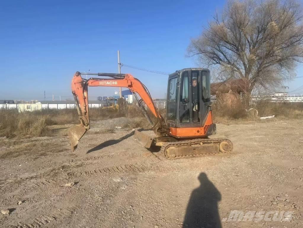 Hitachi ZX 35 U Miniescavatori