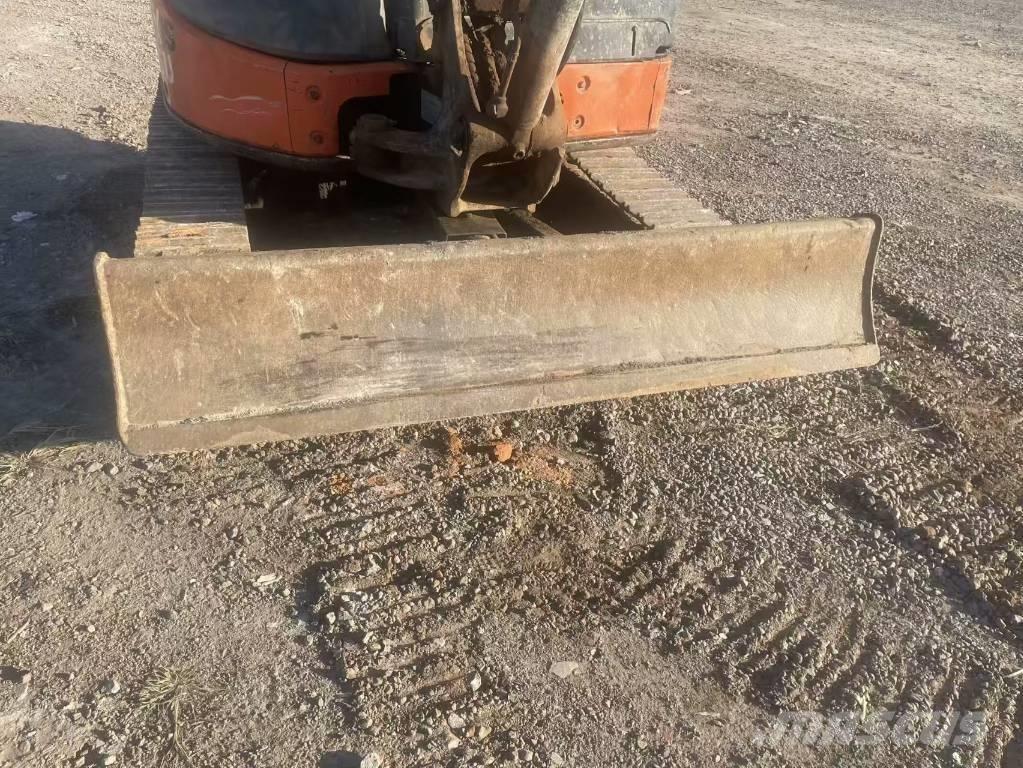 Hitachi ZX 35 U Miniescavatori