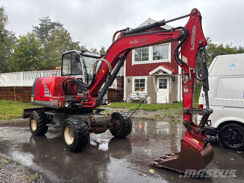 Neuson 6502 Escavatori gommati