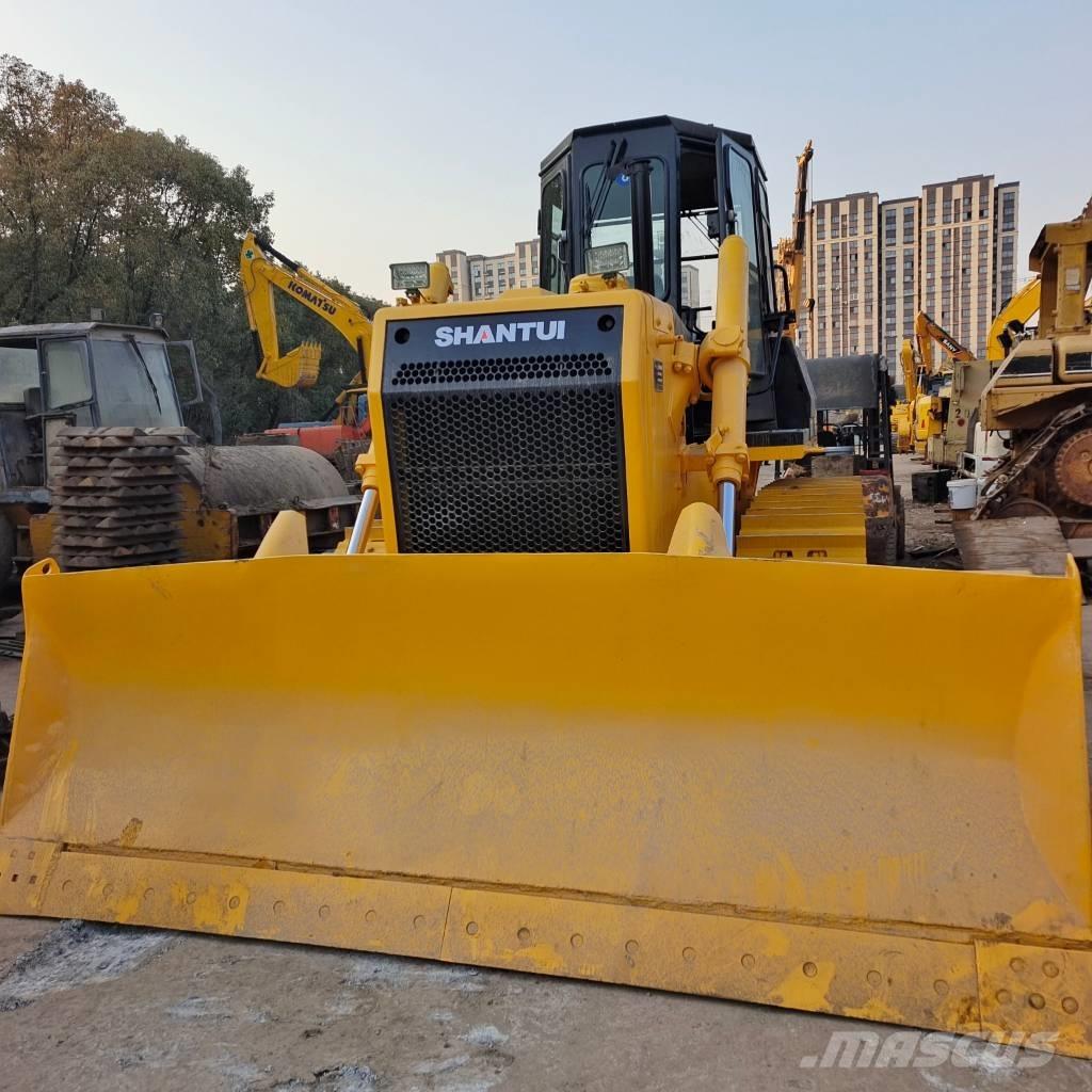 Shantui SD 16 Dozer cingolati