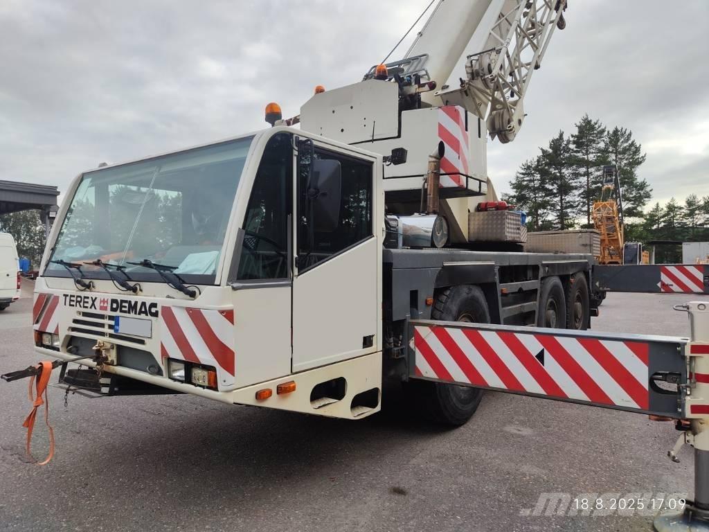 Terex Demag AC 50-1 Gru per tutti i terreni