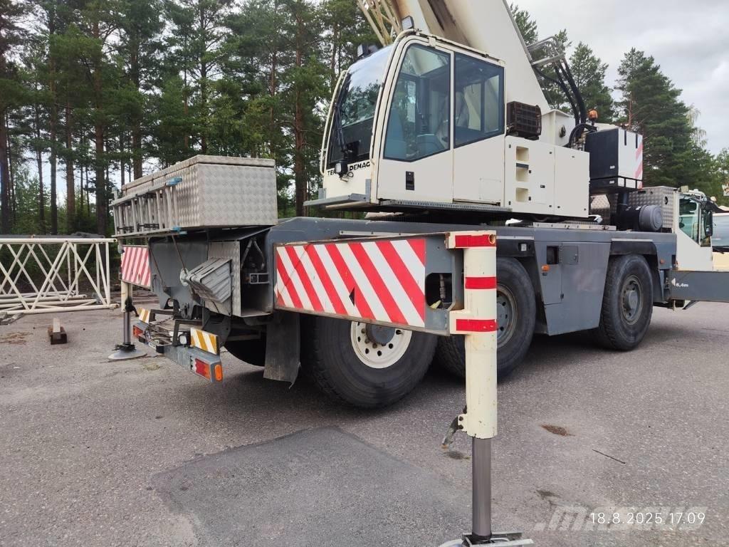 Terex Demag AC 50-1 Gru per tutti i terreni