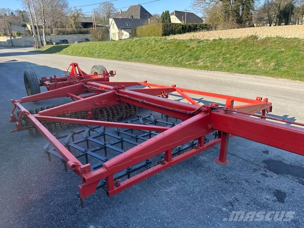 Delaplace 3M Altre macchine e accessori per l'aratura