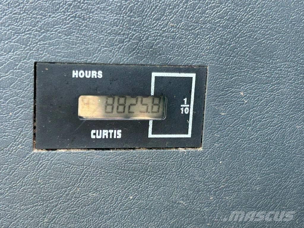Hyundai HX 145 Escavatori cingolati