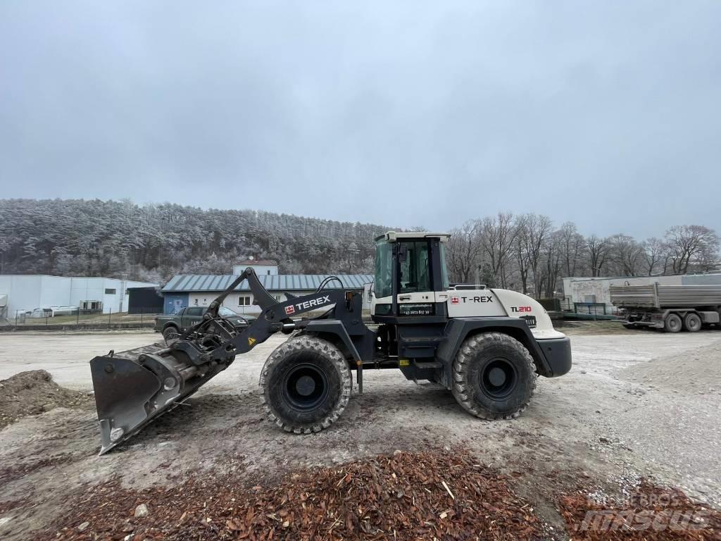 Terex TL 210 Pale gommate