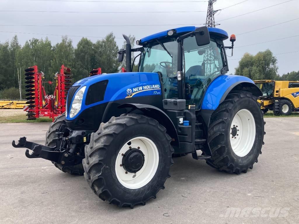 New Holland T7.210 Trattori