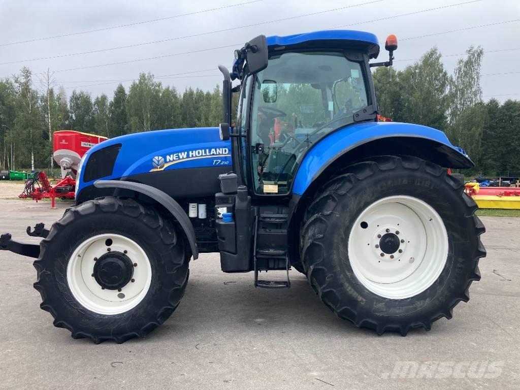 New Holland T7.210 Trattori