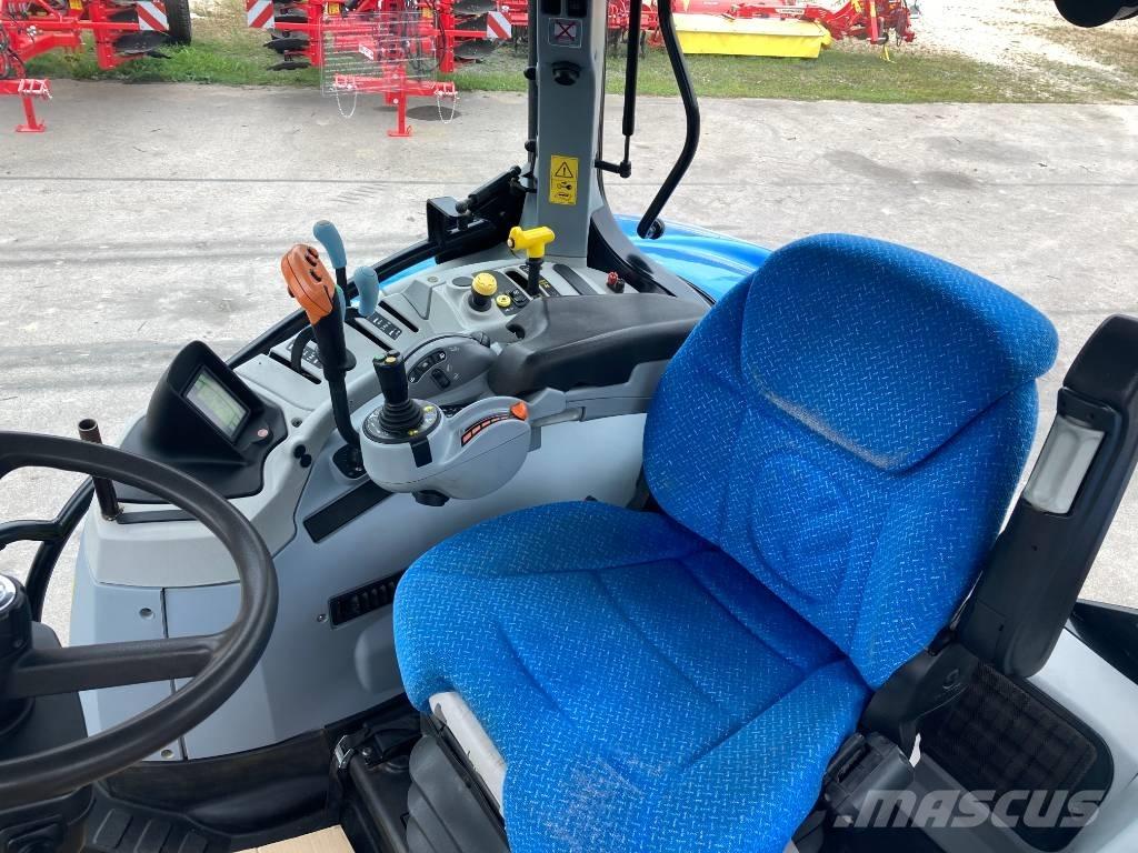 New Holland T7.210 Trattori