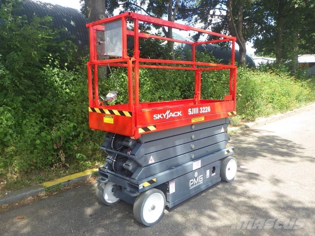 SkyJack SJ3226 Piattaforme a pantografo