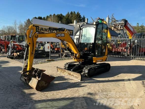 JCB 8026 CTS Miniescavatori