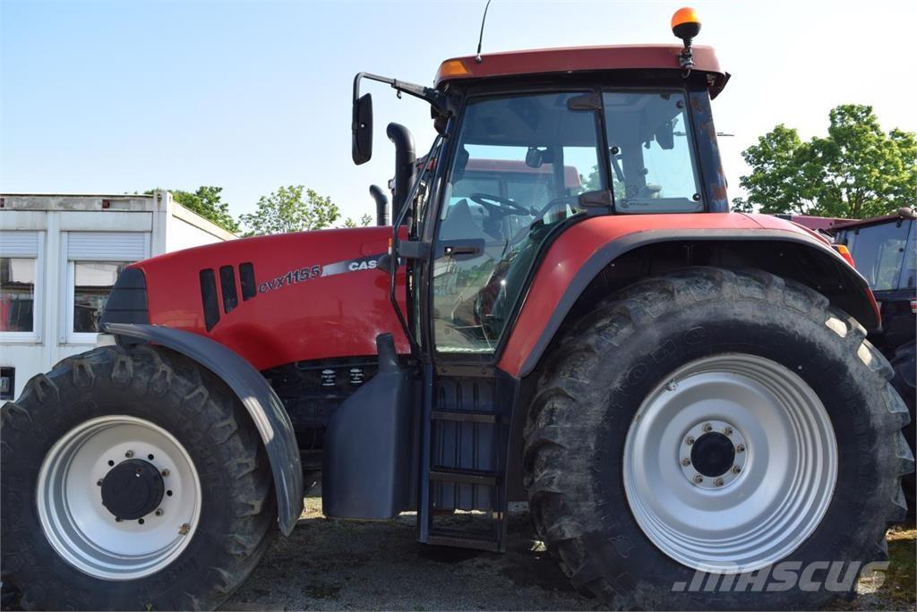 Case IH CVX 1155 Trattori