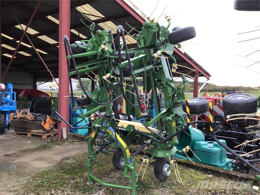 Krone Vendro 820 Ranghinatori