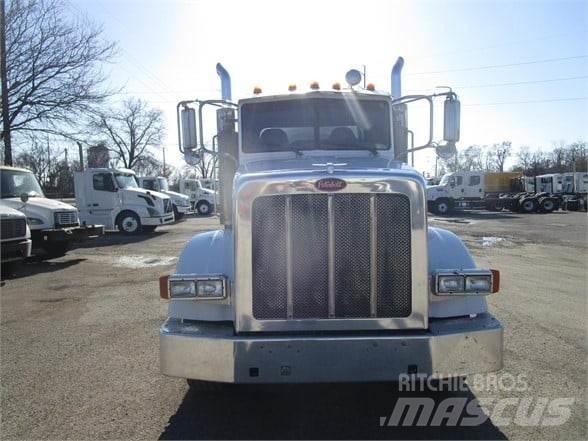 Peterbilt 365 Camion autospurgo
