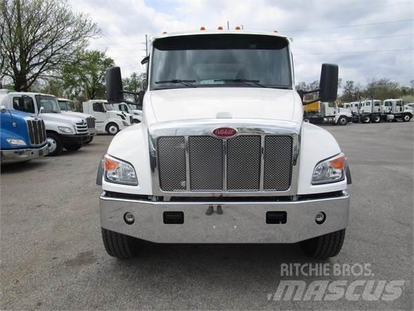 Peterbilt 548 Camion autospurgo