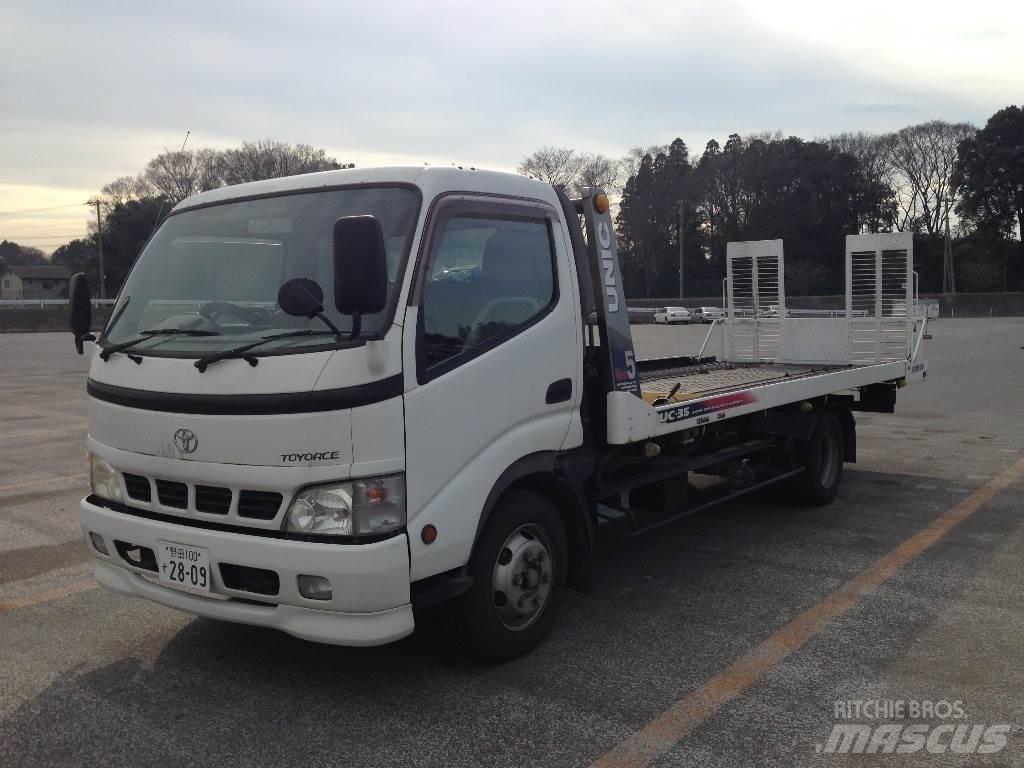Toyota PB-XZU423 Trasportatore per veicoli