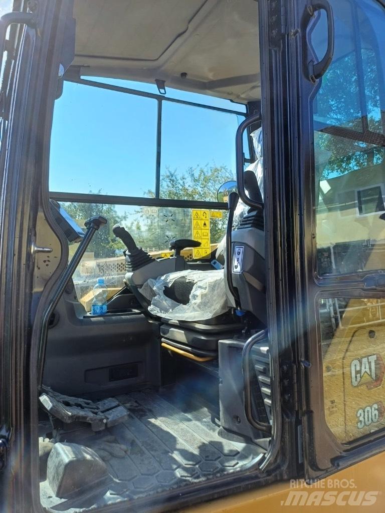 CAT 306 Miniescavatori