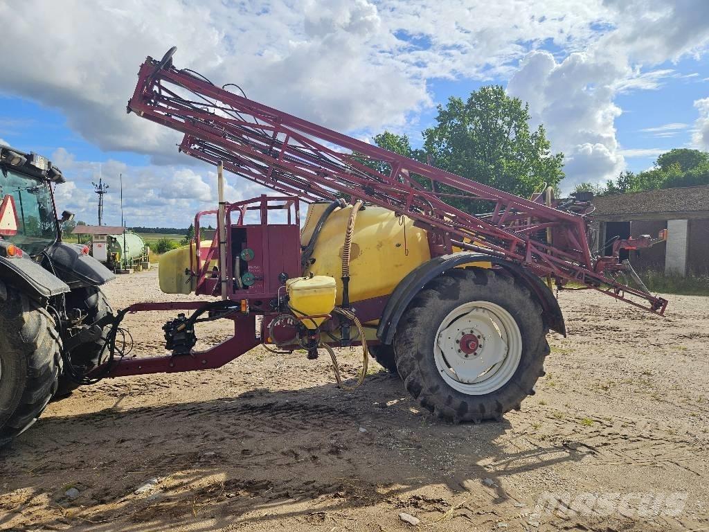 Hardi Commander 2800 Irroratrici trainate