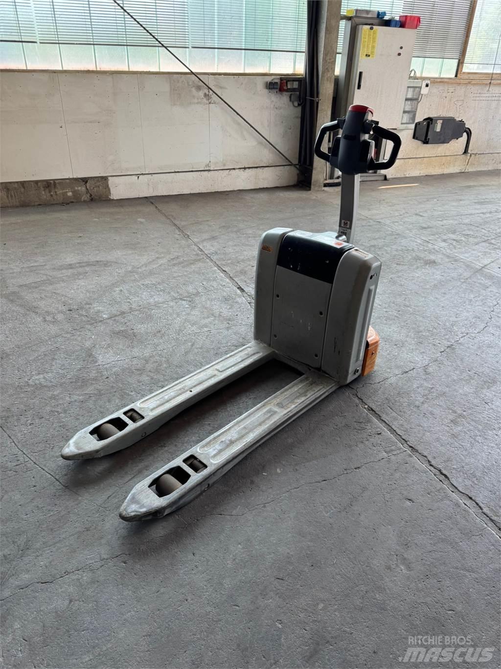 Still ECH 15 Transpallet manuale