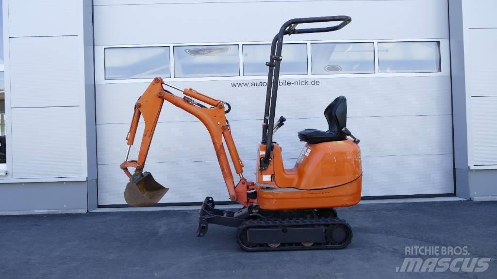 JCB 8008 CTS Miniescavatori