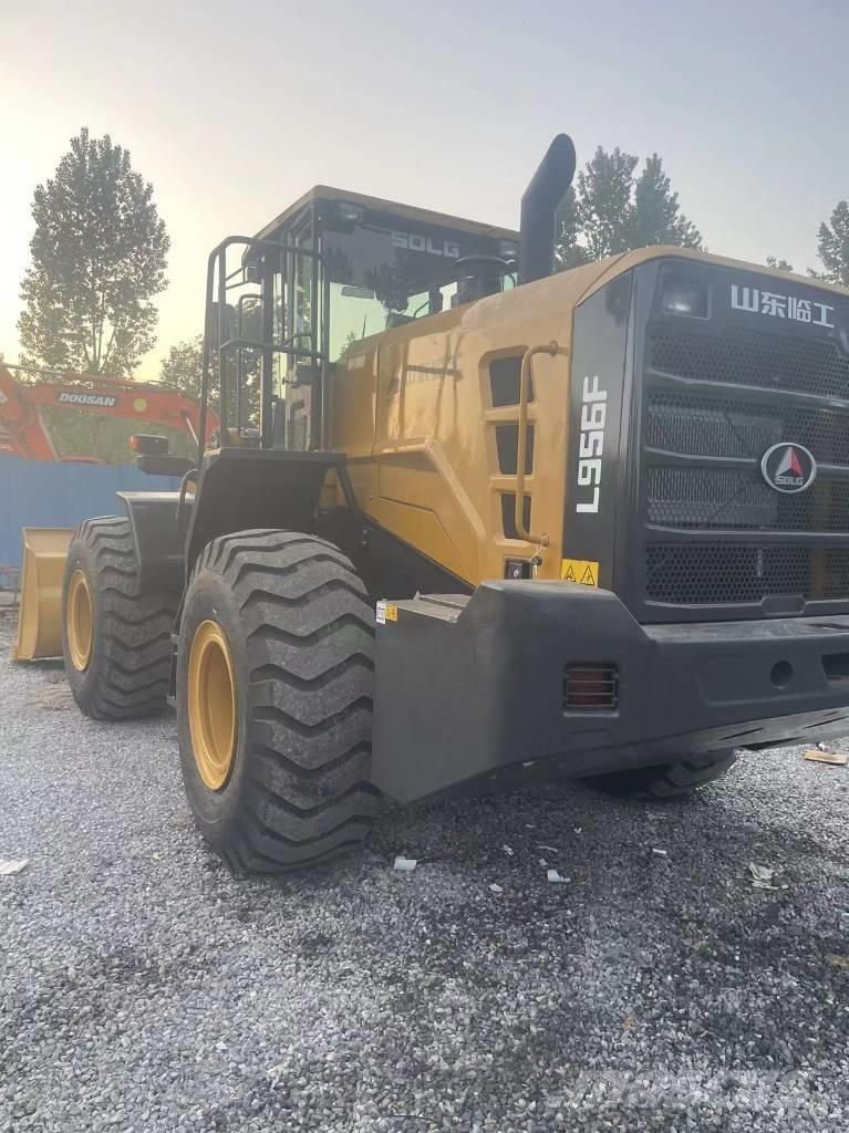 SDLG LG 956 F Pale gommate