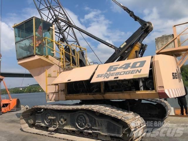 Sennebogen 640R Gru cingolate