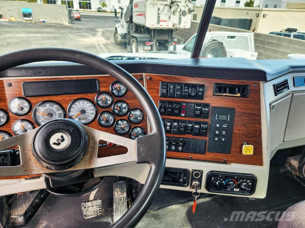Western Star 4900 SB Camion autospurgo