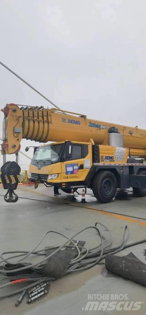 XCMG XCT240 Gru per tutti i terreni