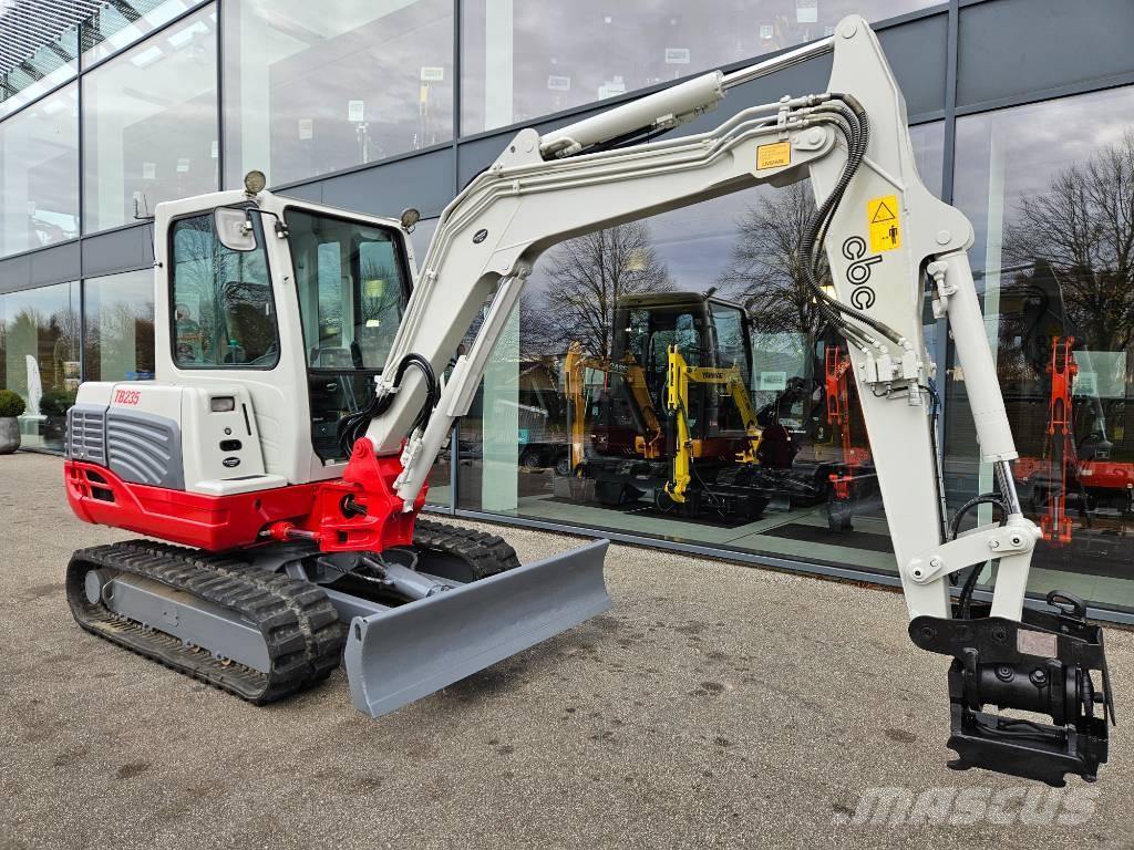 Takeuchi TB 235 Miniescavatori