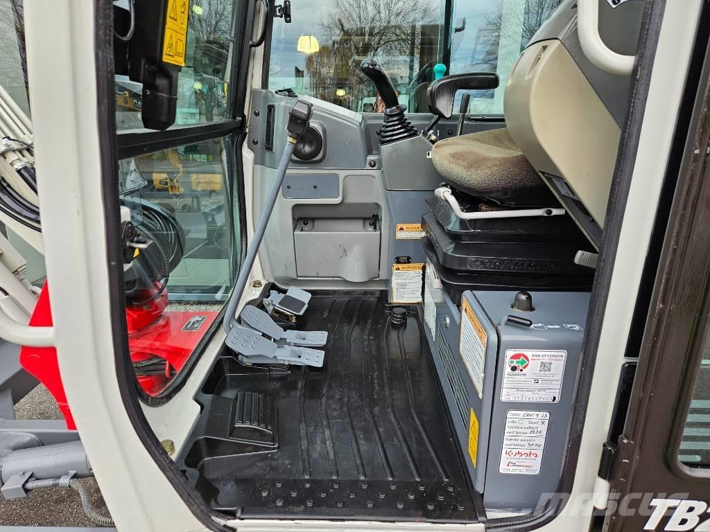Takeuchi TB 235 Miniescavatori