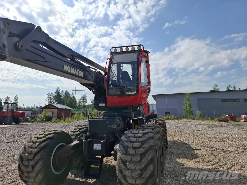 Komatsu 931 XC Abbattitrici, Disboscatrici