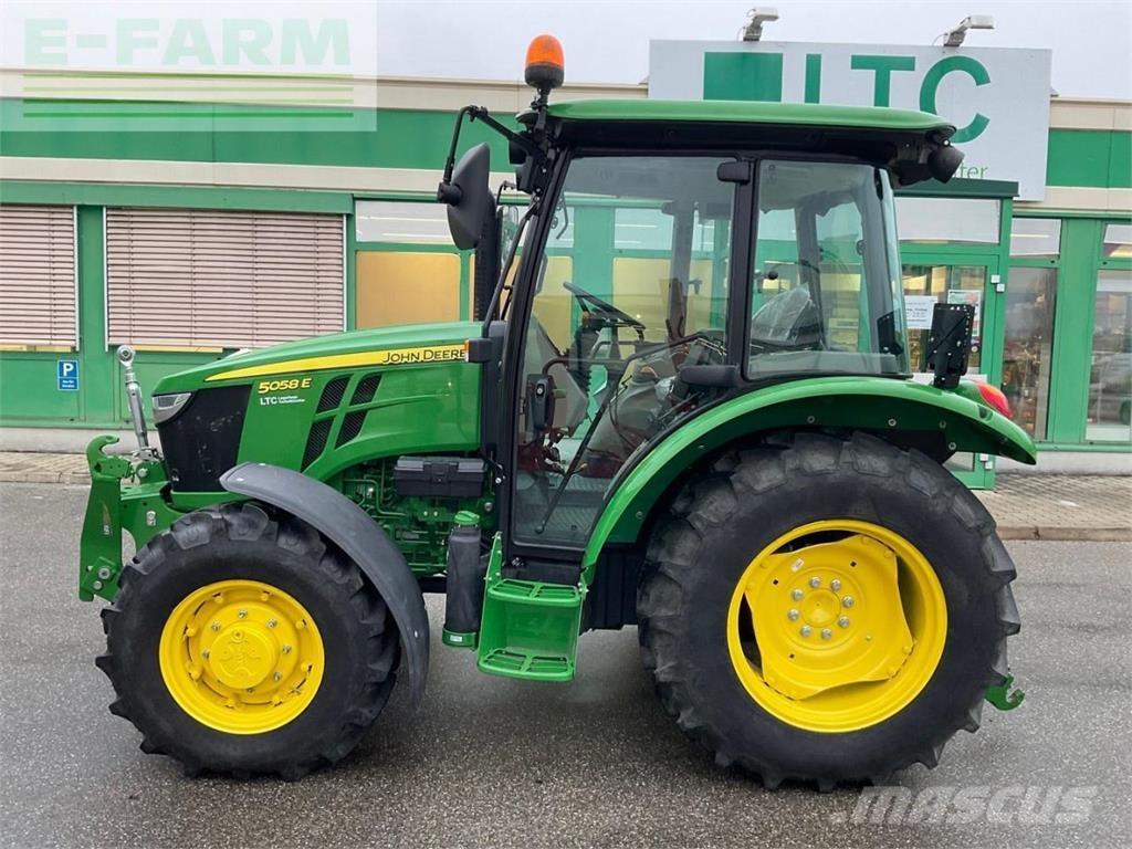 John Deere 5058E Trattori