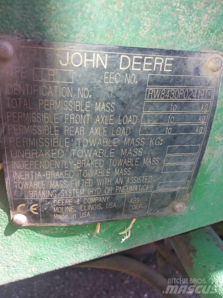 John Deere 8430 Trattori