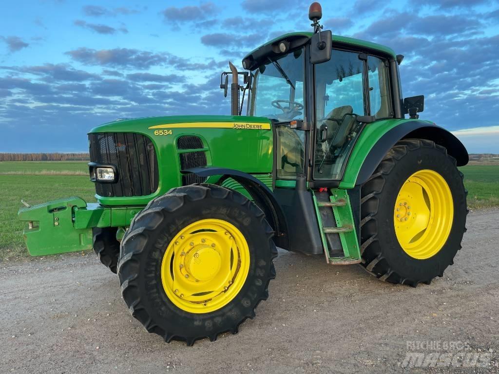 John Deere 6534 Trattori