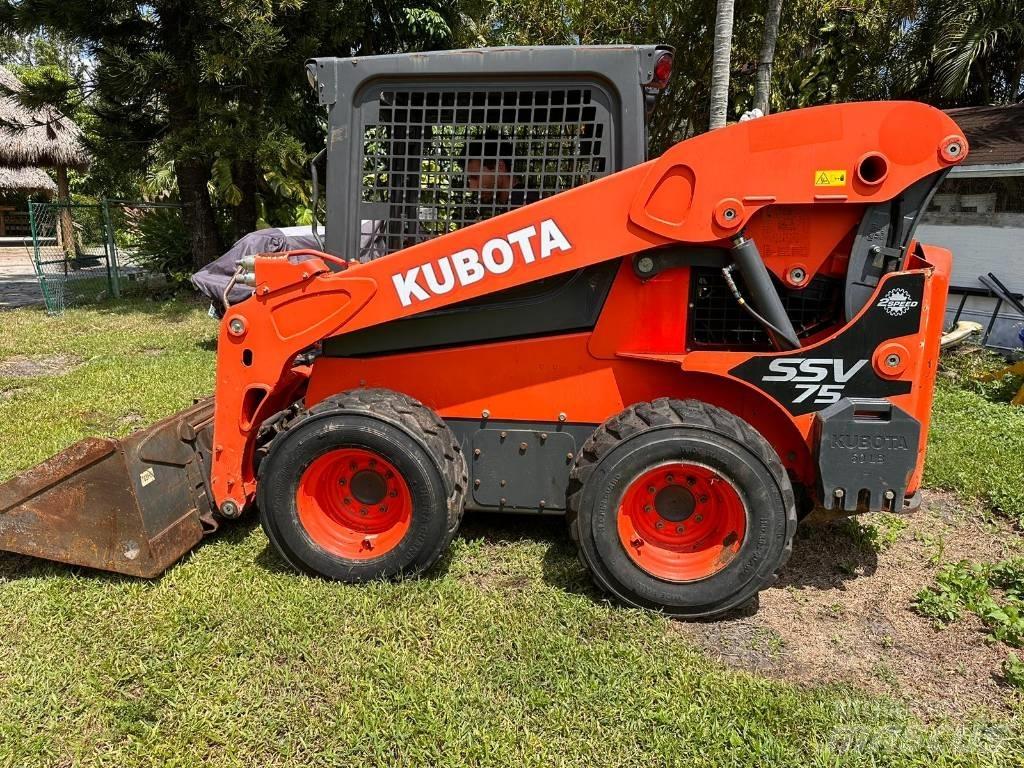 Kubota SSV 75 Mini Pale Gommate