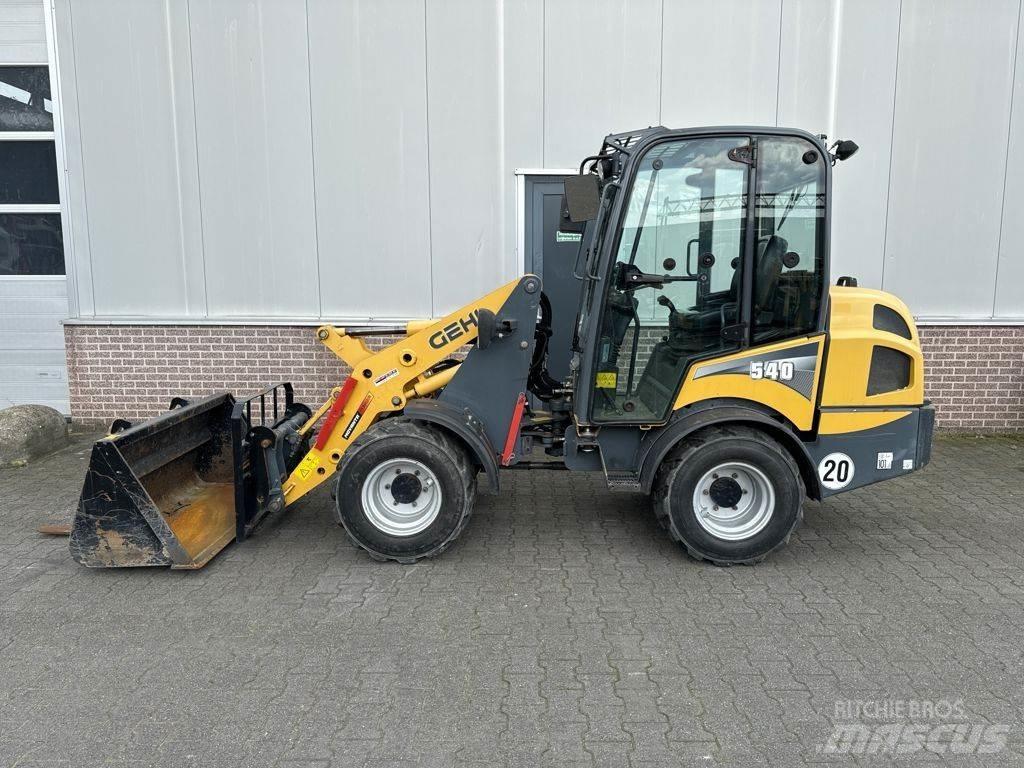 Gehl AL540 Pale gommate