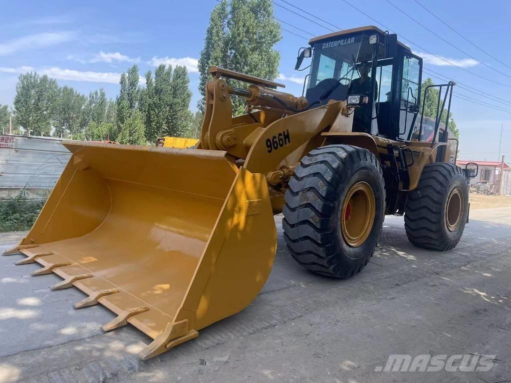 CAT 966 H Pale gommate