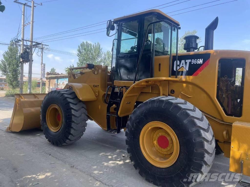 CAT 966 H Pale gommate